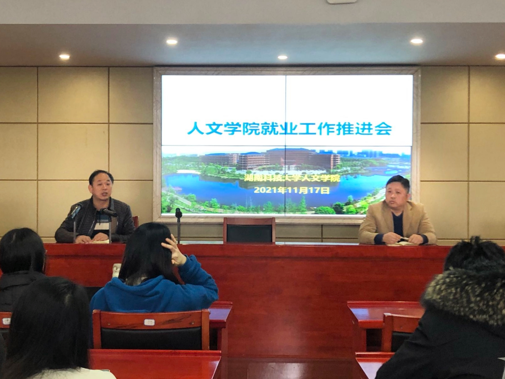 63ad830a7bb64ecfb2c5e57027689637.png 63ad830a7bb64ecfb2c5e57027689637.png